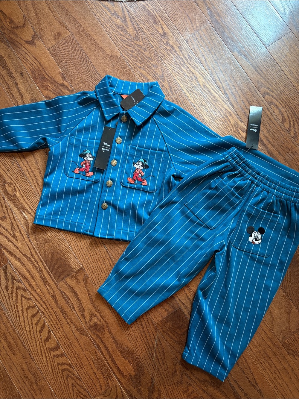 Retro Disney Suit Set 4T NWT